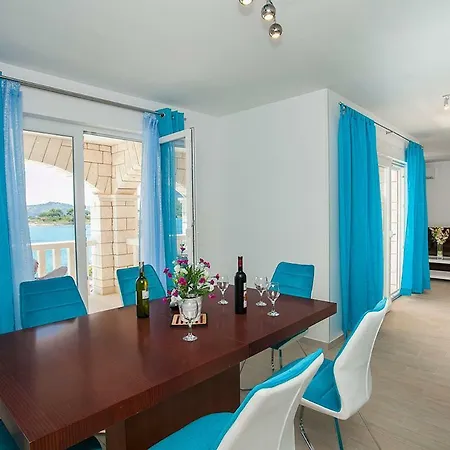 Апартаменты Drinka Вела-Лука